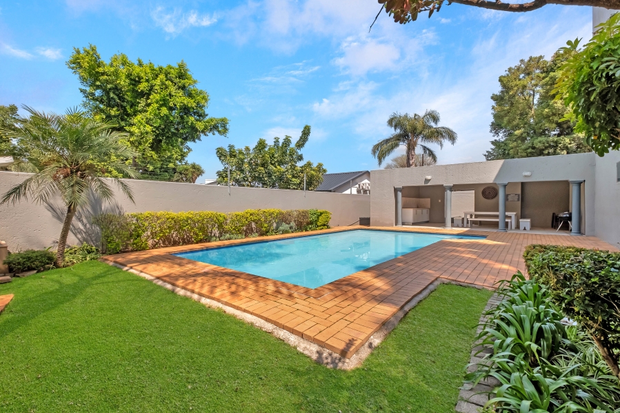 2 Bedroom Property for Sale in Melrose Gauteng