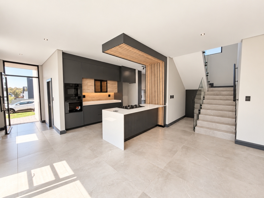 4 Bedroom Property for Sale in Fountainbrook Estate Gauteng