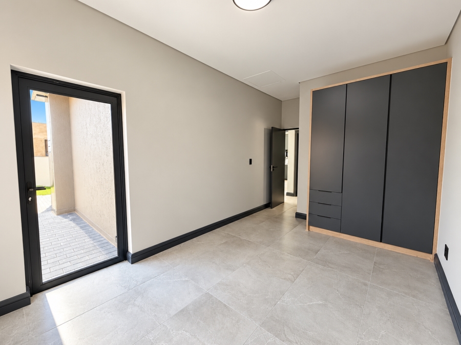 4 Bedroom Property for Sale in Fountainbrook Estate Gauteng