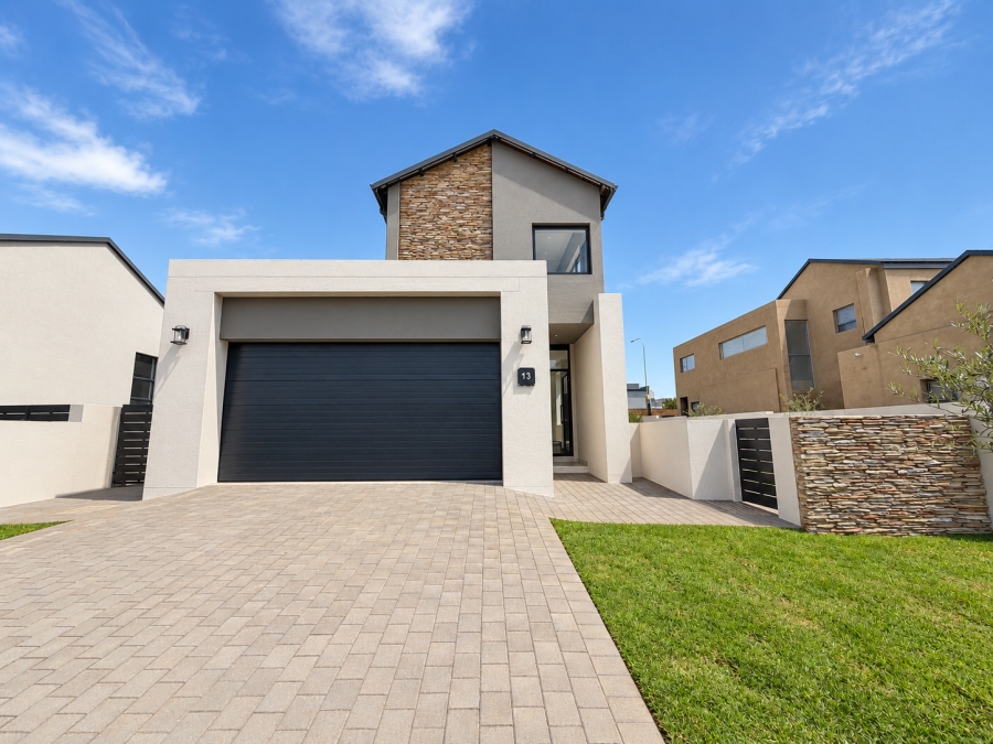 4 Bedroom Property for Sale in Fountainbrook Estate Gauteng