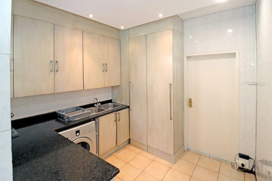 4 Bedroom Property for Sale in Dowerglen Ext 4 Gauteng