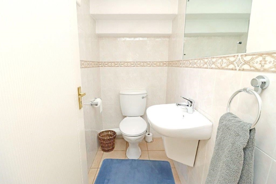 4 Bedroom Property for Sale in Dowerglen Ext 4 Gauteng