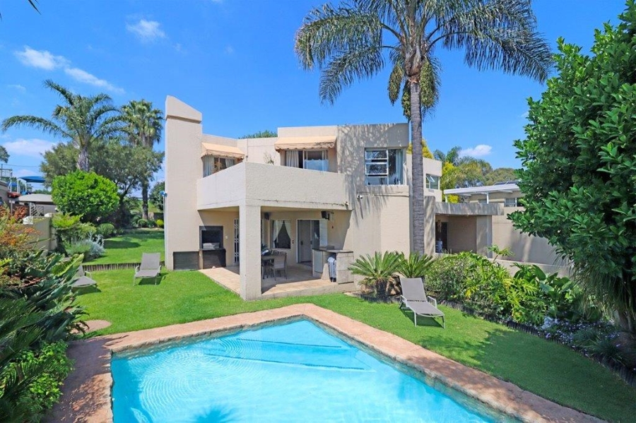 4 Bedroom Property for Sale in Dowerglen Ext 4 Gauteng