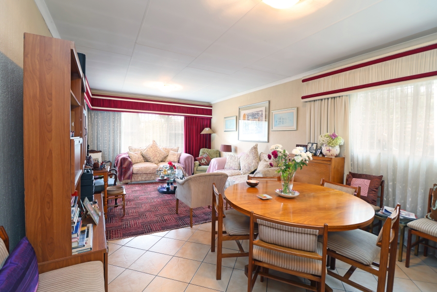3 Bedroom Property for Sale in Corlett Gardens Gauteng