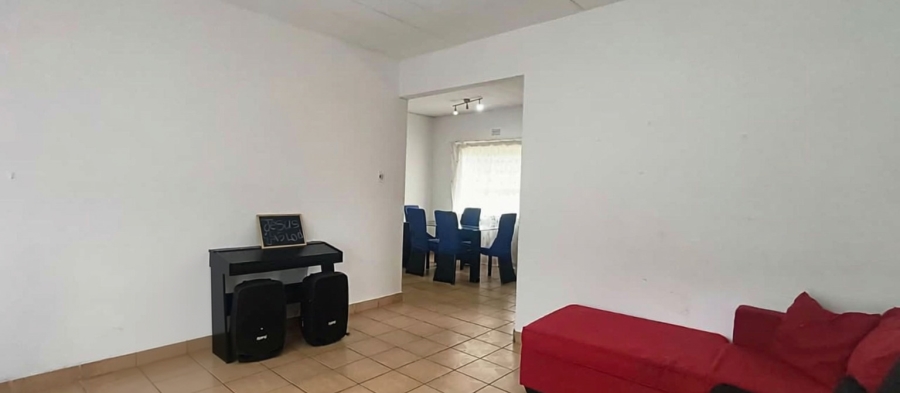 To Let 2 Bedroom Property for Rent in Horizon View Gauteng
