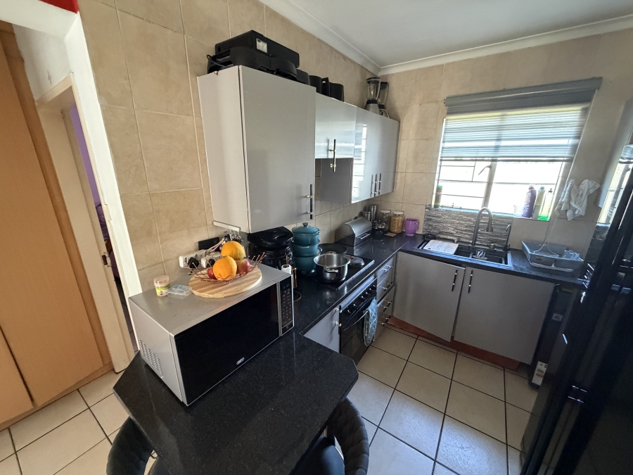 2 Bedroom Property for Sale in Parkrand Gauteng