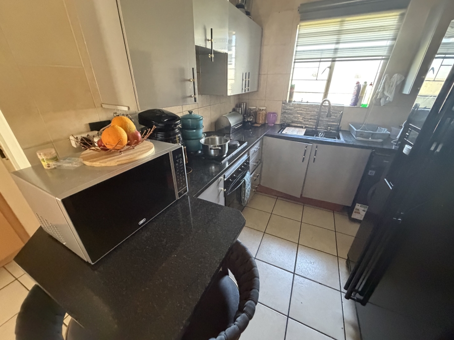 2 Bedroom Property for Sale in Parkrand Gauteng