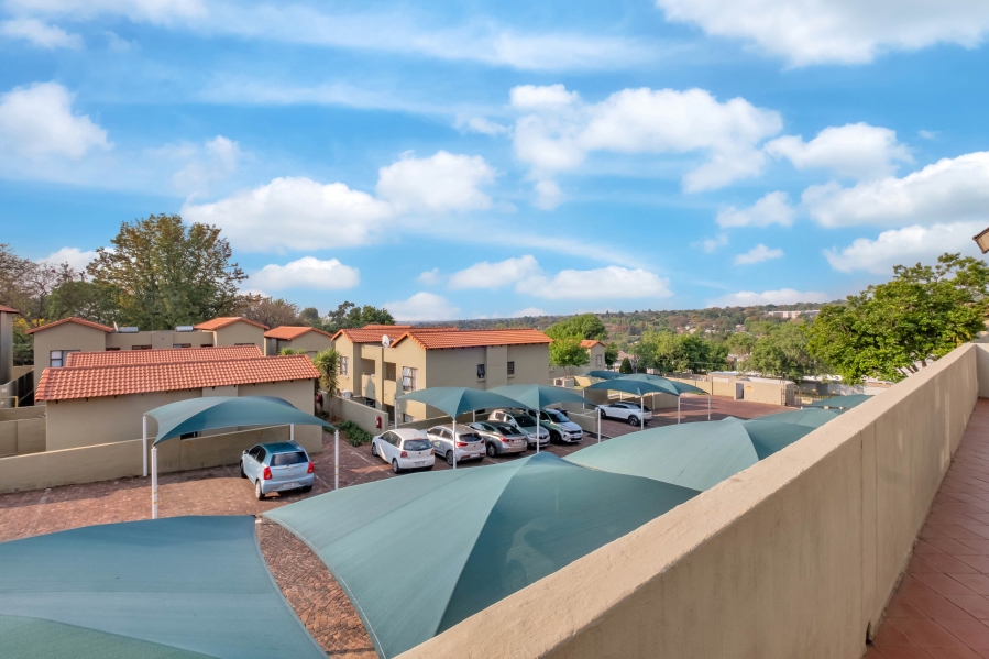 1 Bedroom Property for Sale in Ferndale Gauteng