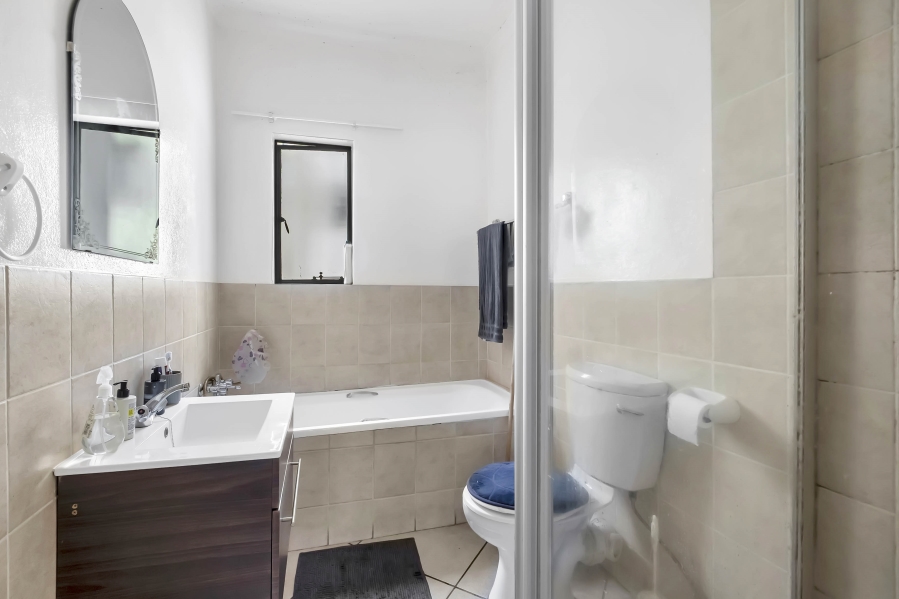 2 Bedroom Property for Sale in Ferndale Gauteng