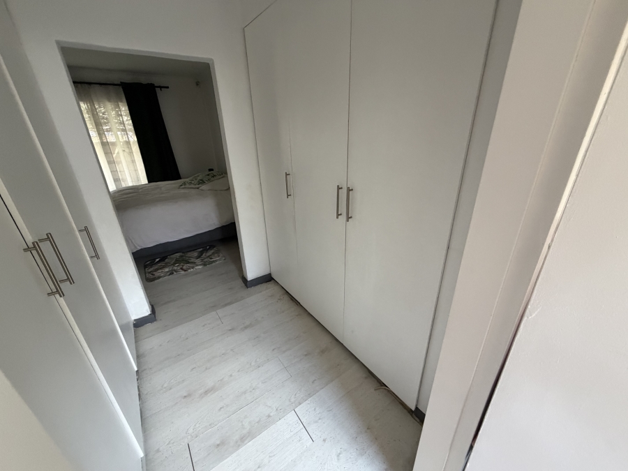 4 Bedroom Property for Sale in Sonneveld Gauteng