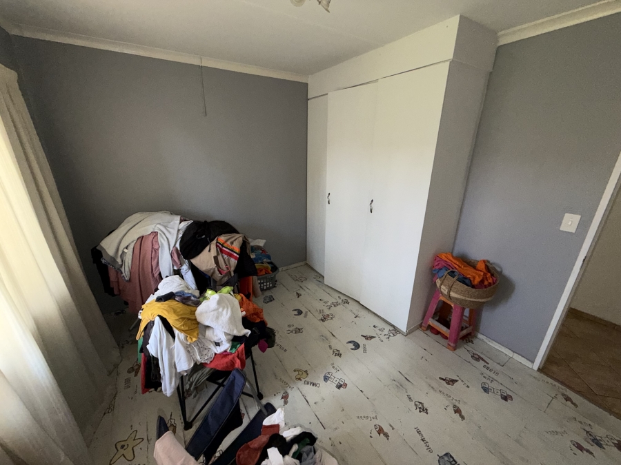 4 Bedroom Property for Sale in Sonneveld Gauteng