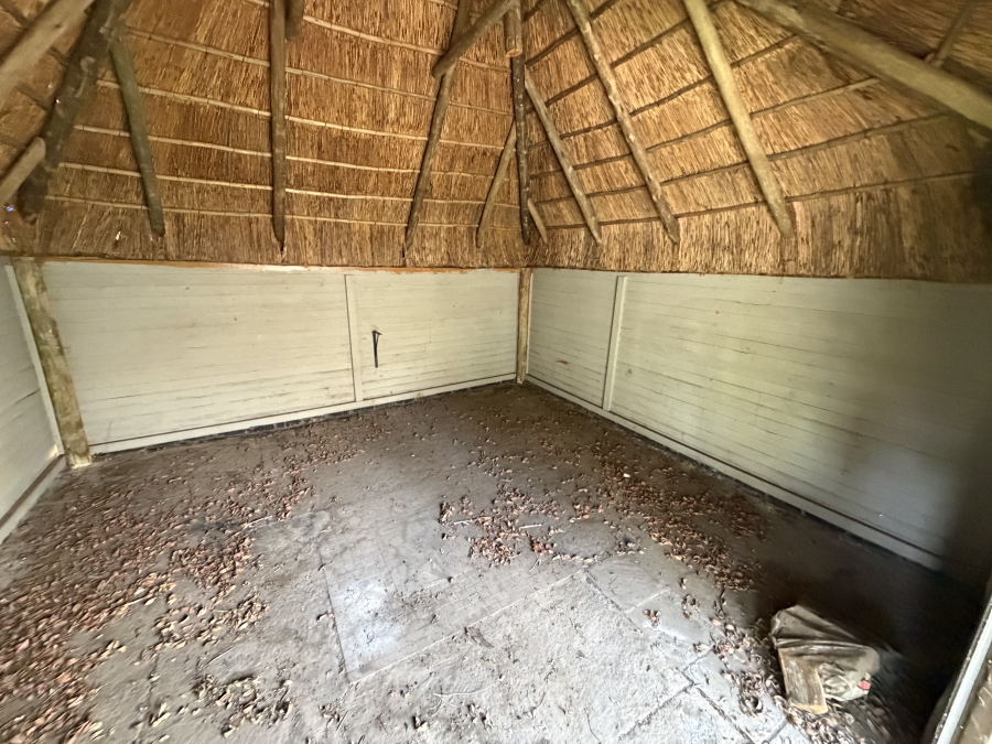 4 Bedroom Property for Sale in Sonneveld Gauteng