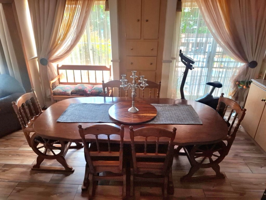 3 Bedroom Property for Sale in Helikonpark Gauteng