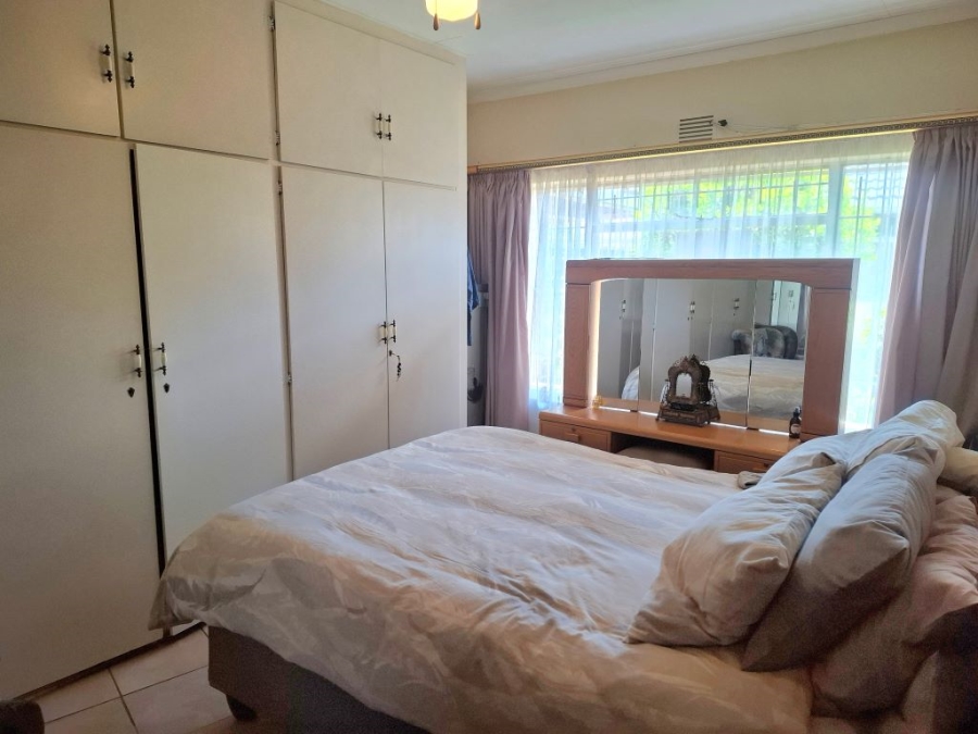 3 Bedroom Property for Sale in Helikonpark Gauteng