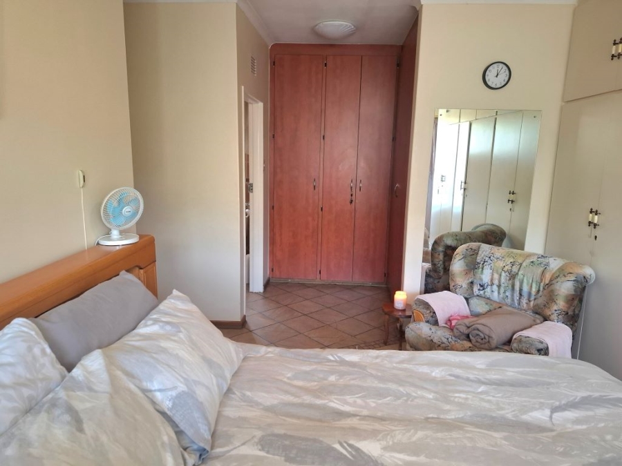 3 Bedroom Property for Sale in Helikonpark Gauteng