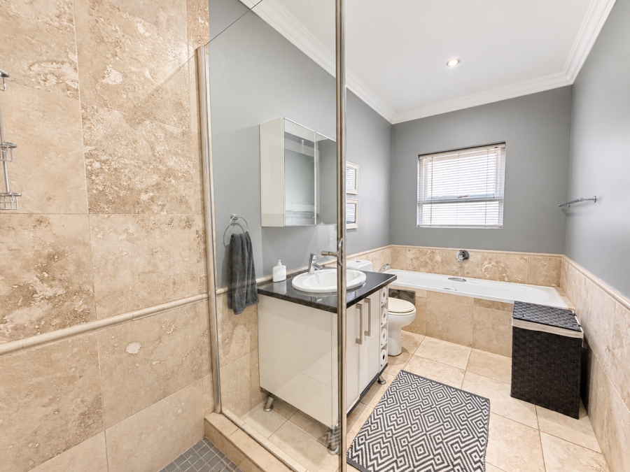 3 Bedroom Property for Sale in Midstream Estate Gauteng