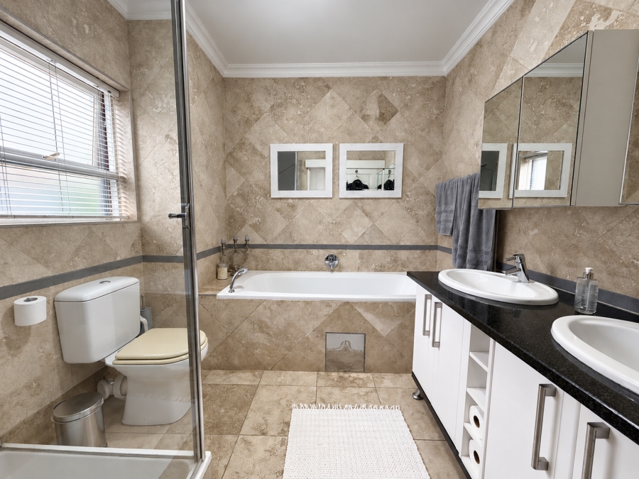 3 Bedroom Property for Sale in Midstream Estate Gauteng