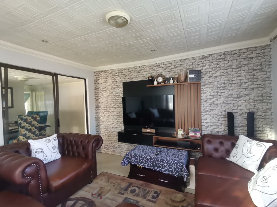 3 Bedroom Property for Sale in Katlehong South Gauteng