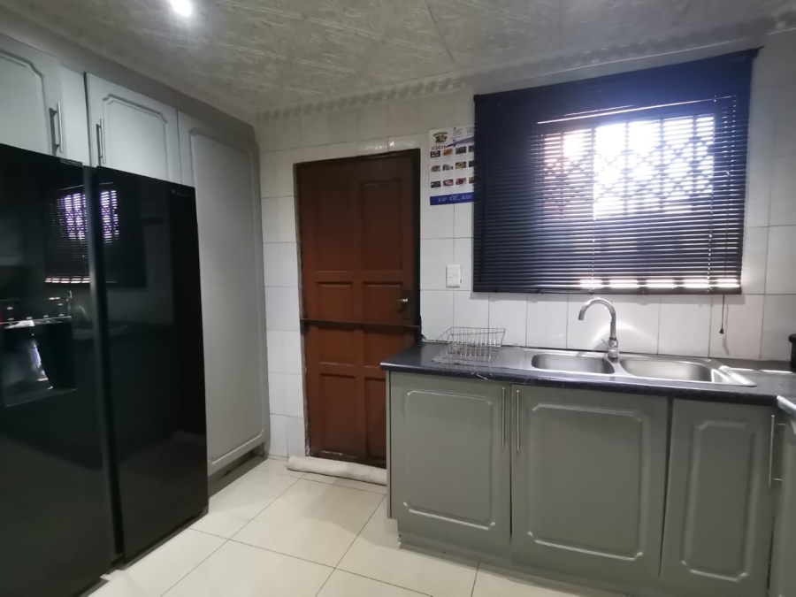 3 Bedroom Property for Sale in Katlehong South Gauteng