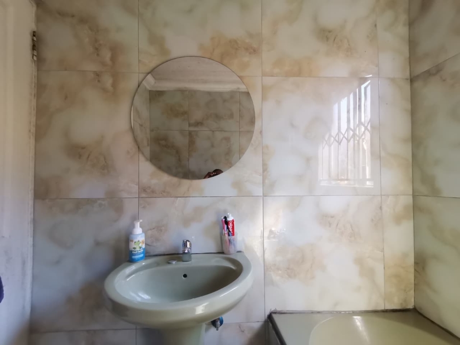 3 Bedroom Property for Sale in Katlehong South Gauteng