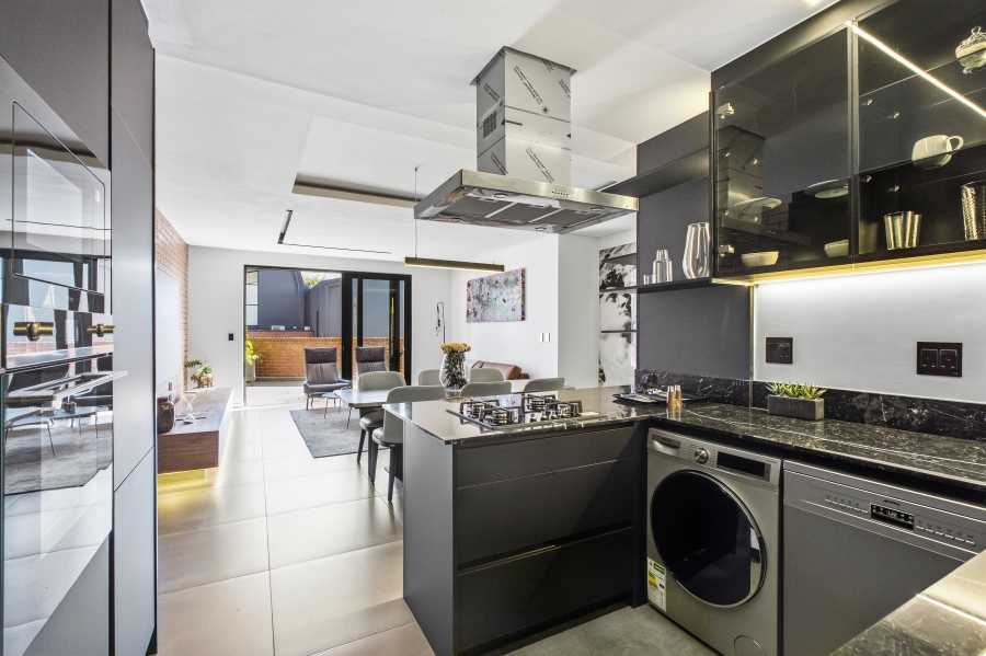 3 Bedroom Property for Sale in Broadacres Gauteng