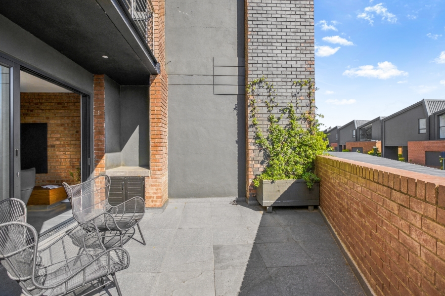 3 Bedroom Property for Sale in Broadacres Gauteng