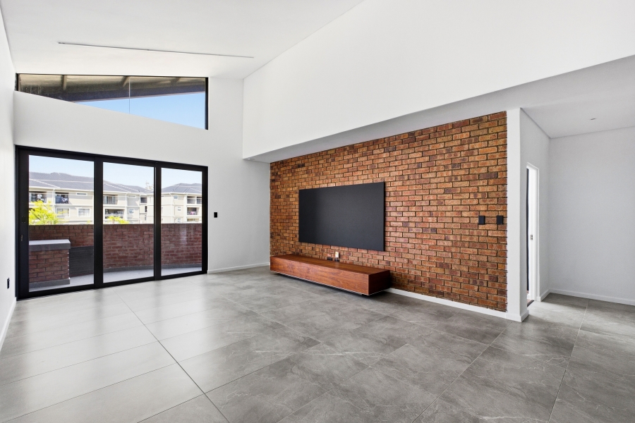 2 Bedroom Property for Sale in Broadacres Gauteng