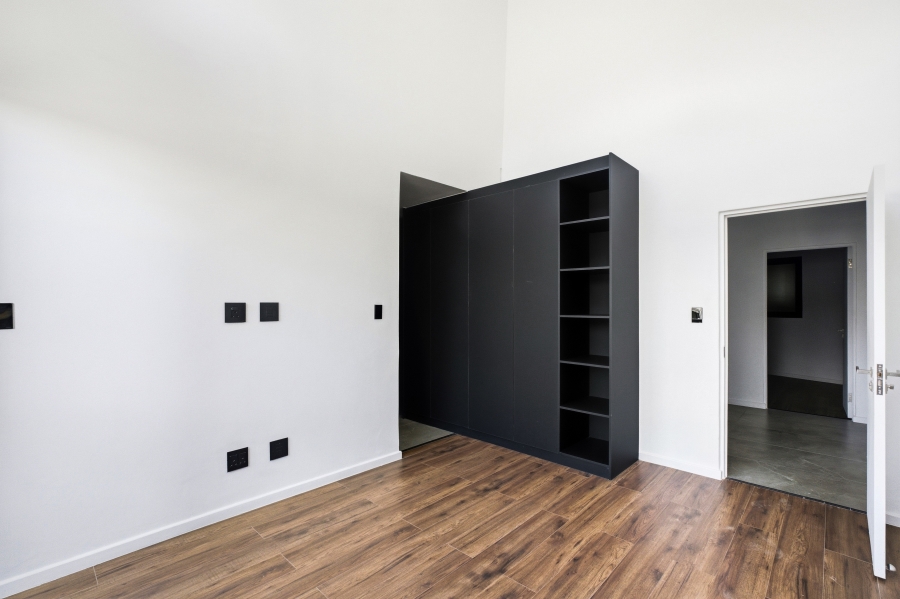 2 Bedroom Property for Sale in Broadacres Gauteng