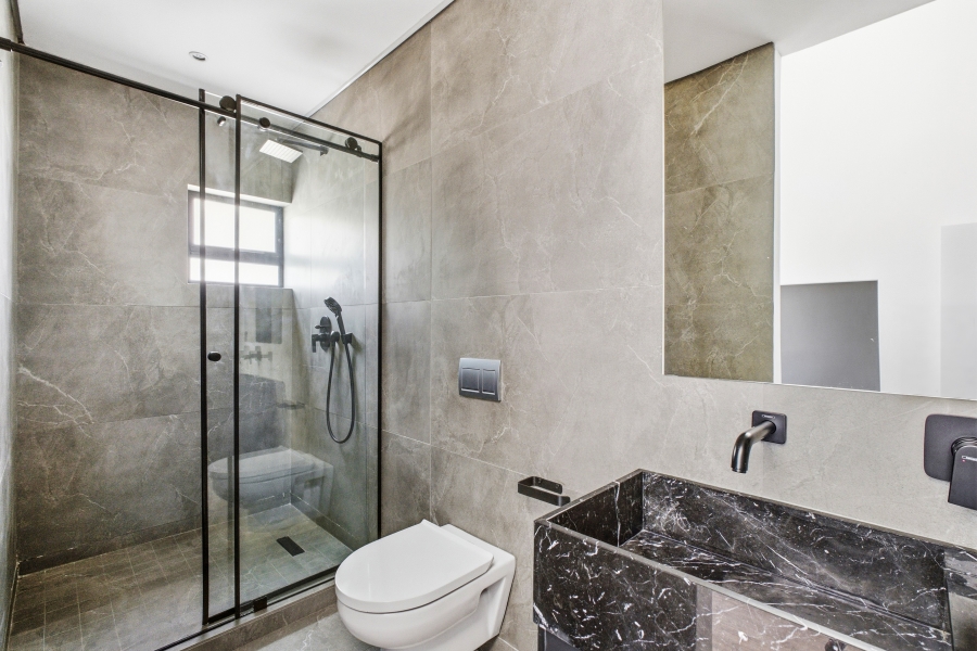 2 Bedroom Property for Sale in Broadacres Gauteng