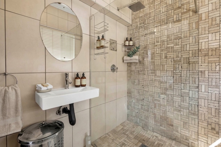 3 Bedroom Property for Sale in Greenside Gauteng