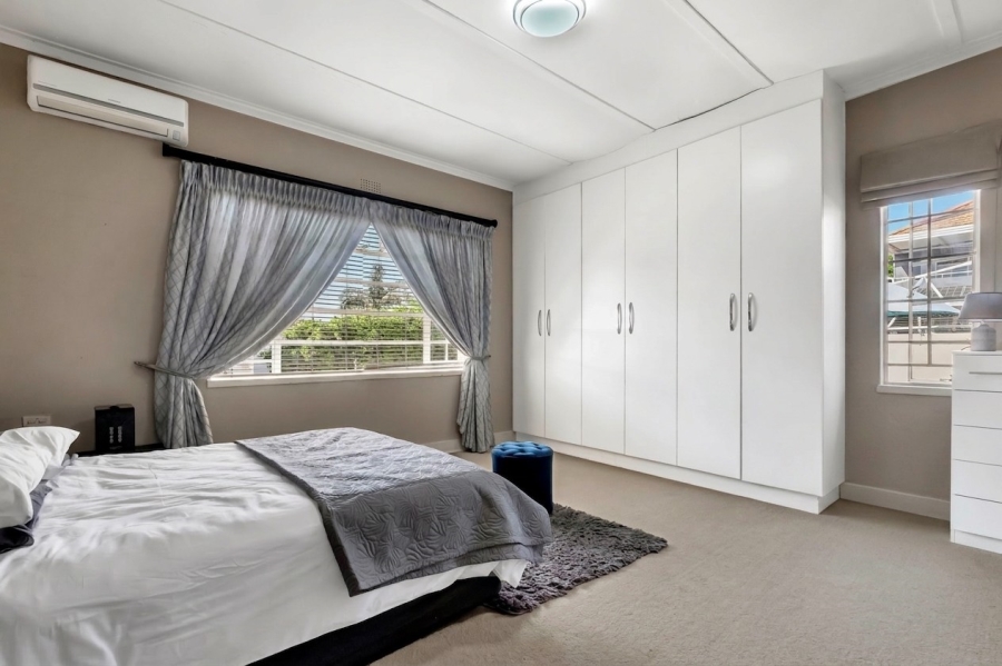 3 Bedroom Property for Sale in Greenside Gauteng