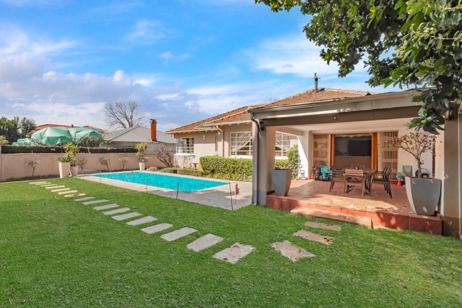 3 Bedroom Property for Sale in Greenside Gauteng