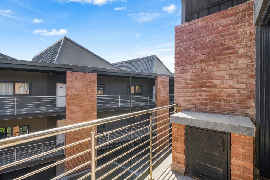 2 Bedroom Property for Sale in Broadacres Gauteng