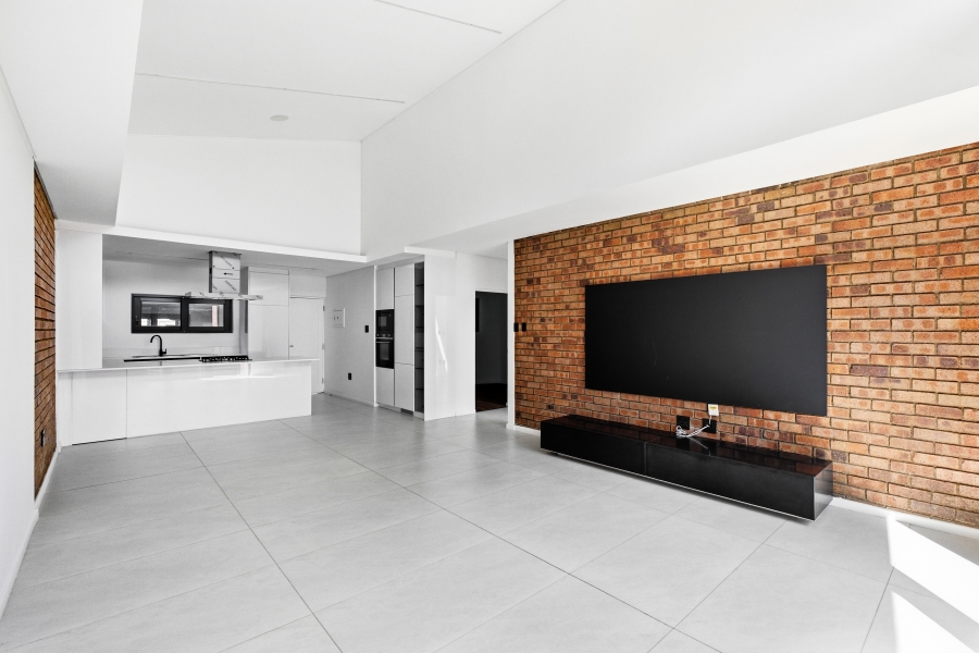 2 Bedroom Property for Sale in Broadacres Gauteng