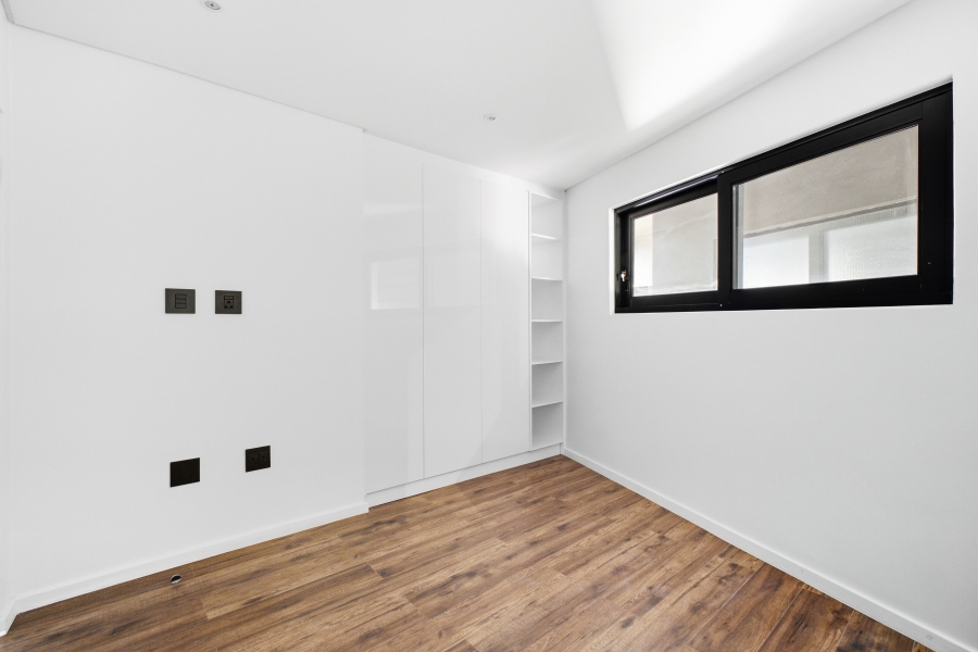 2 Bedroom Property for Sale in Broadacres Gauteng