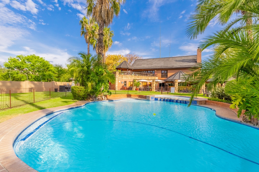 1 Bedroom Property for Sale in Magaliessig Gauteng