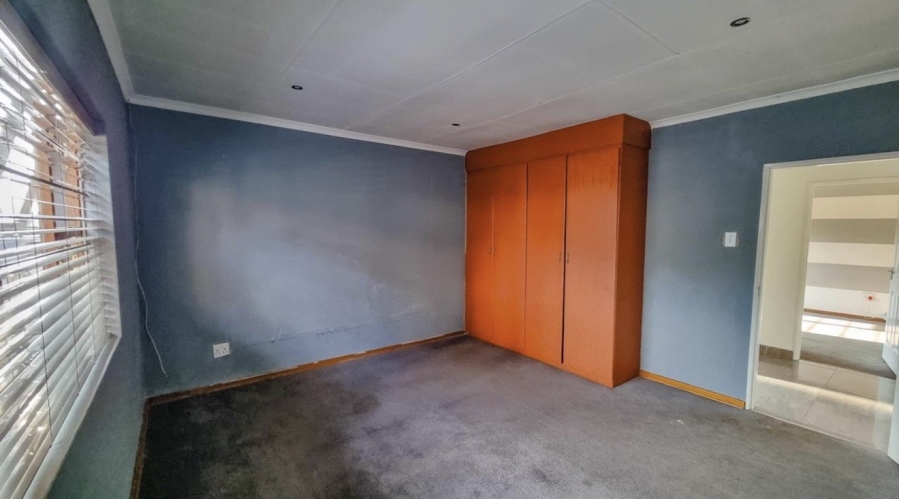 3 Bedroom Property for Sale in Sonneveld Gauteng