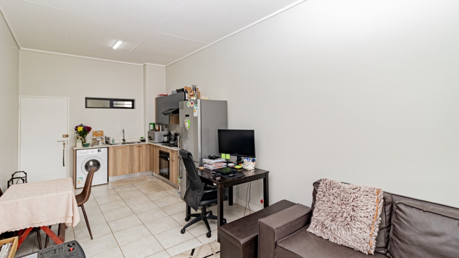 2 Bedroom Property for Sale in Linbro Park Gauteng