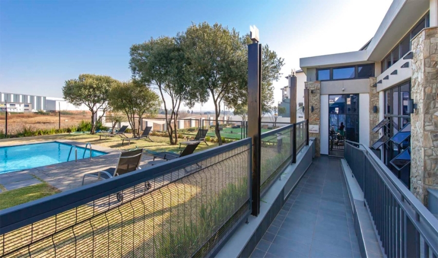 2 Bedroom Property for Sale in Modderfontein Gauteng