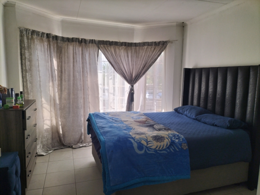 2 Bedroom Property for Sale in Eden Glen Gauteng