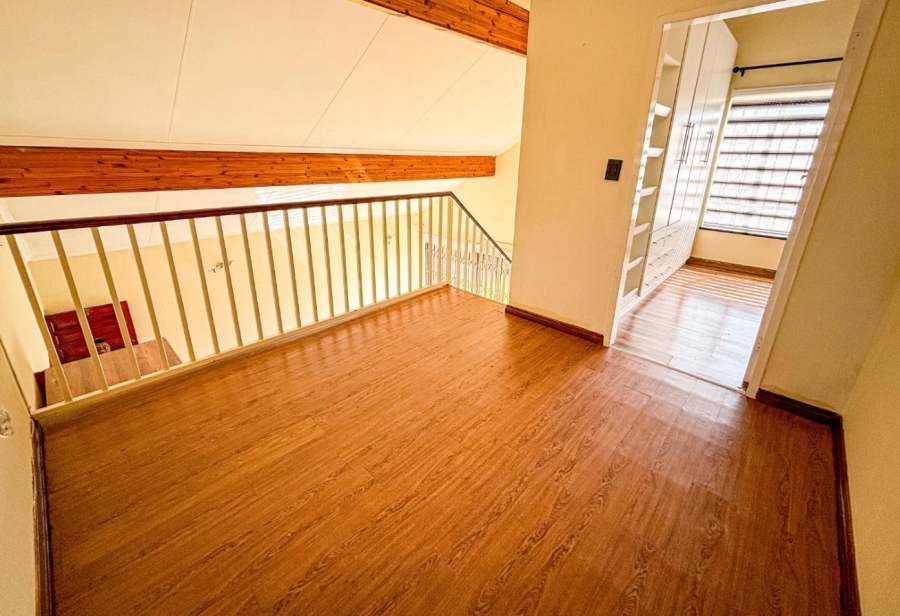 3 Bedroom Property for Sale in Bassonia Gauteng
