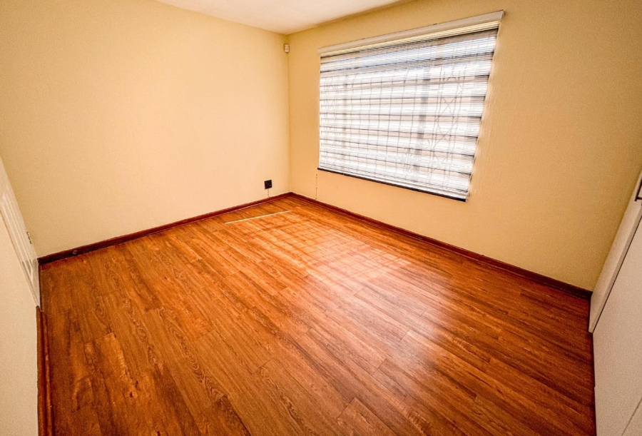 3 Bedroom Property for Sale in Bassonia Gauteng