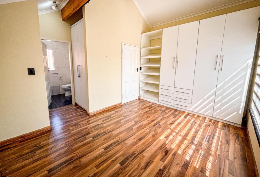 3 Bedroom Property for Sale in Bassonia Gauteng