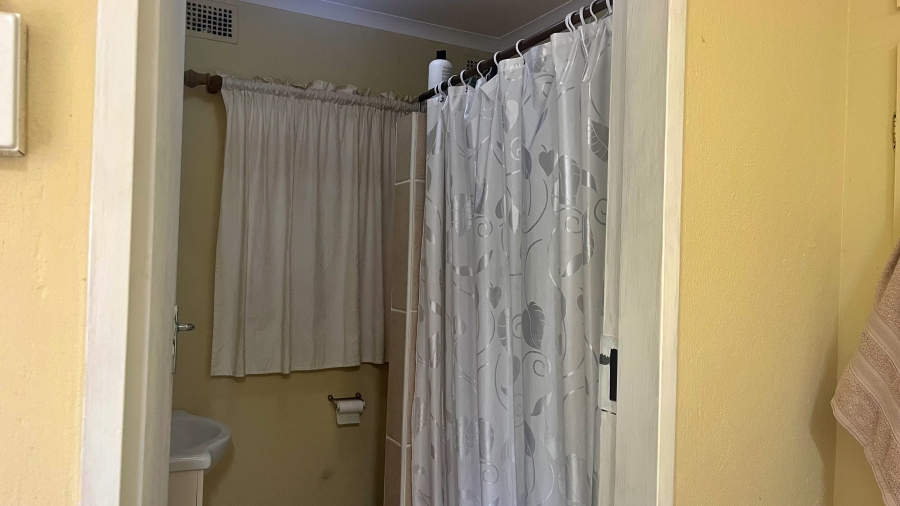 4 Bedroom Property for Sale in Lyttelton Manor Gauteng