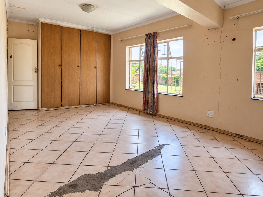 3 Bedroom Property for Sale in Rensburg Gauteng