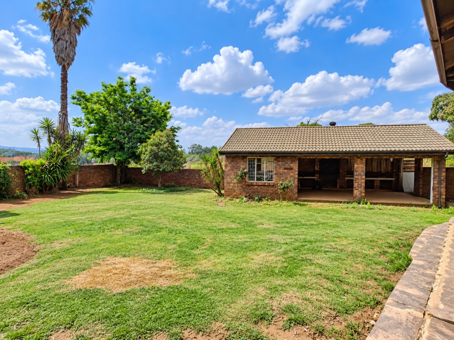 3 Bedroom Property for Sale in Rensburg Gauteng