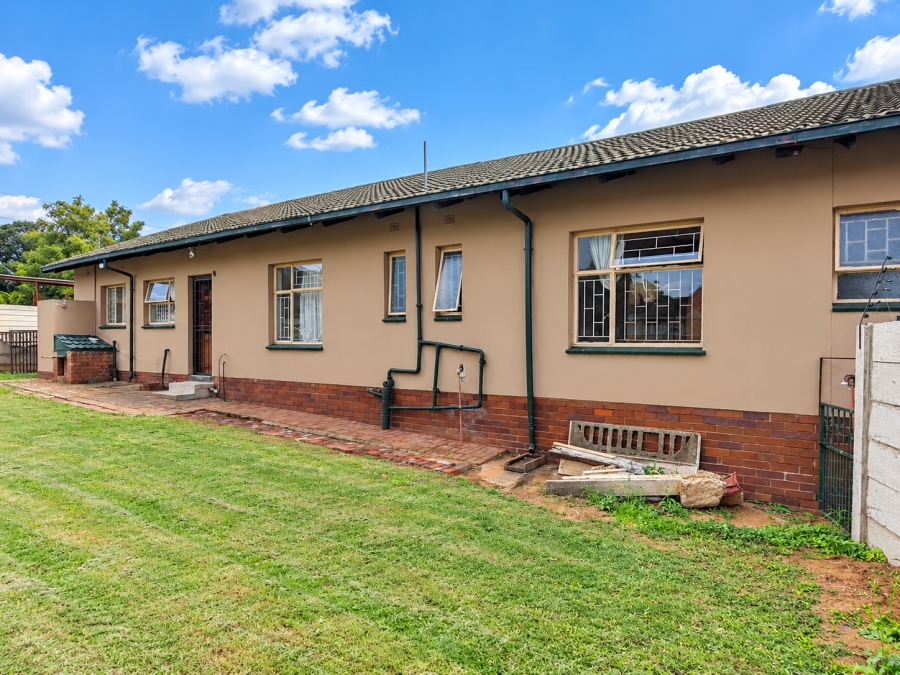 3 Bedroom Property for Sale in Rensburg Gauteng