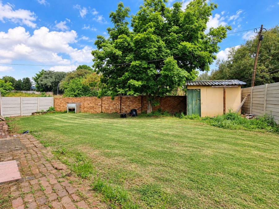 3 Bedroom Property for Sale in Rensburg Gauteng