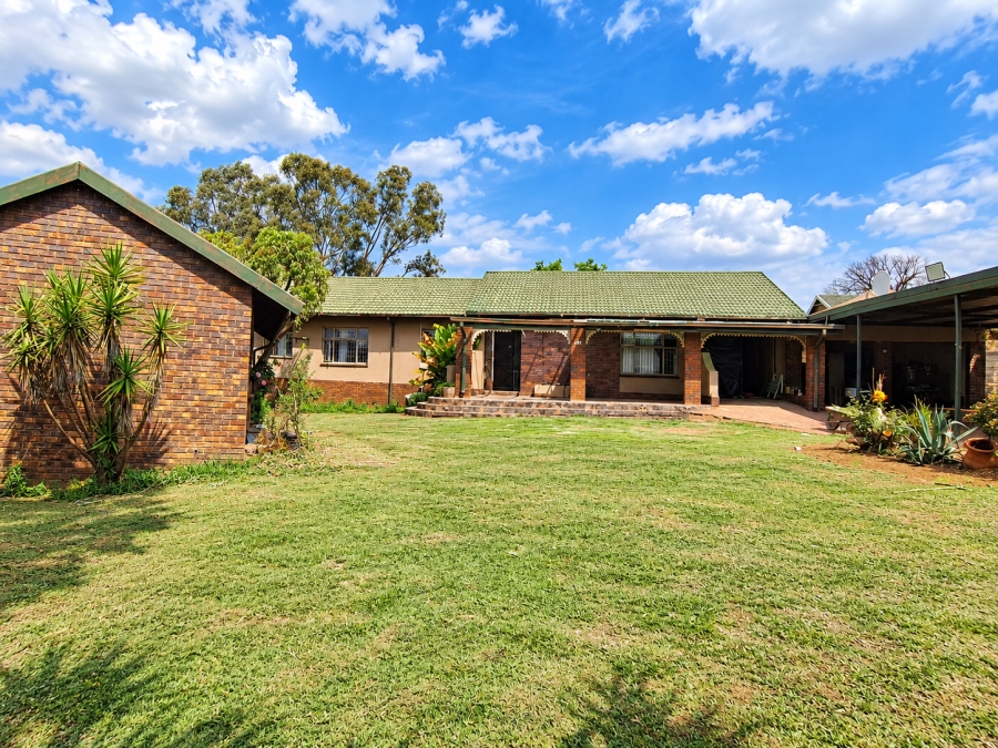 3 Bedroom Property for Sale in Rensburg Gauteng