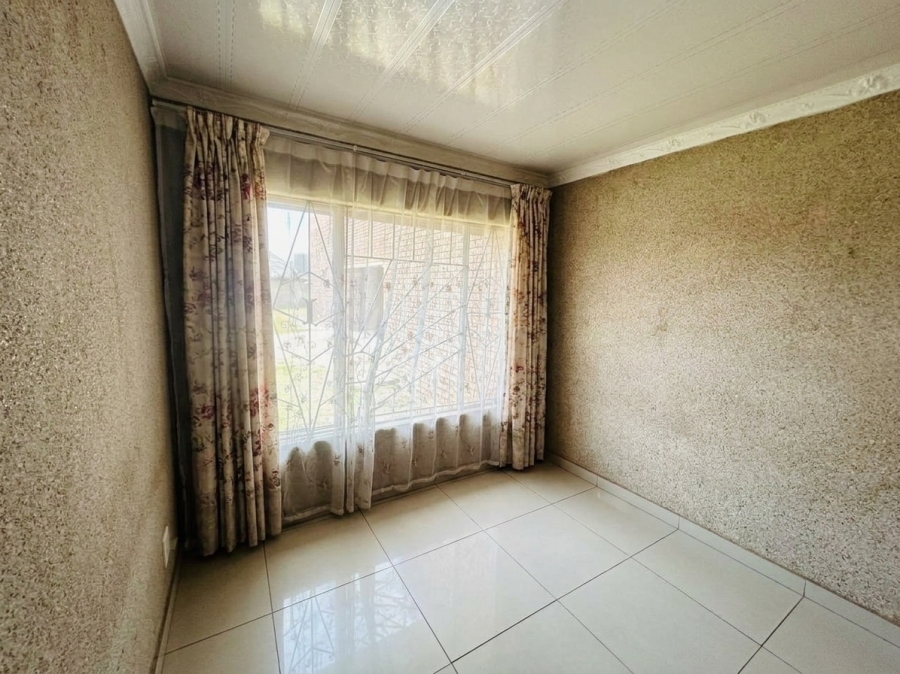 To Let 3 Bedroom Property for Rent in Bedworth Park Gauteng